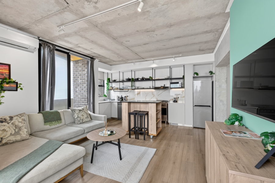 2 Bedroom Property for Sale in Sea Point Western Cape